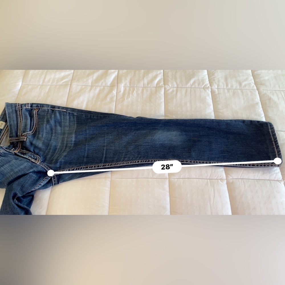 BKE Culture Distressed Jeans Size 26 - Picture 5 of 10